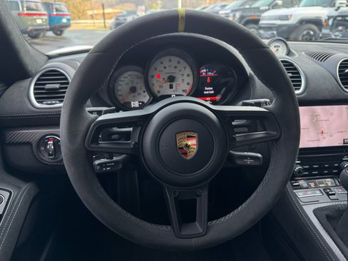 Used 2023 Porsche 718 Cayman GT4 RS image 38