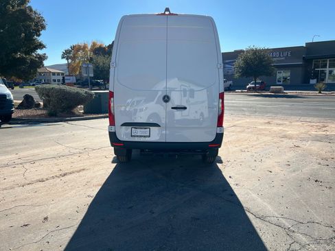 New 2026 Mercedes-Benz Sprinter 2500 image 4
