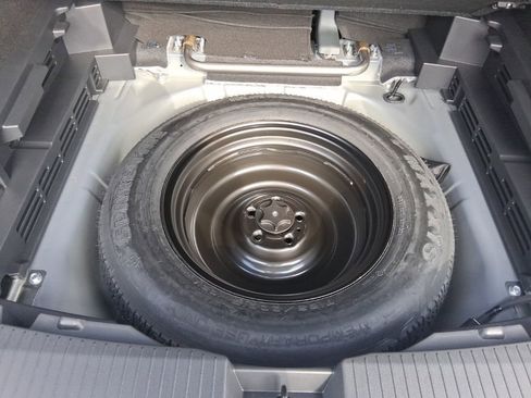 New 2026 Nissan Rogue SV AWD/4WD image 9
