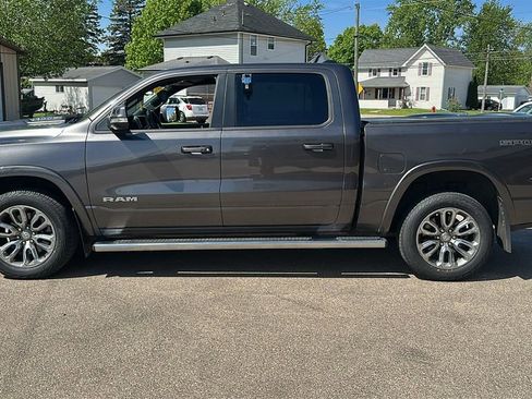 Used 2020 RAM 1500 Laramie w/ Sport Appearance Package AWD/4WD image 4