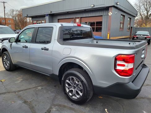 Used 2023 Ford Maverick XLT image 4
