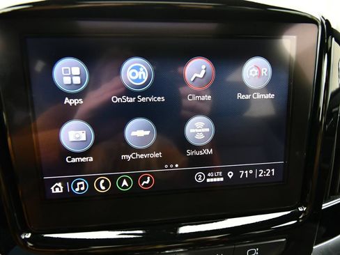 Used 2023 Chevrolet Traverse RS AWD/4WD image 28