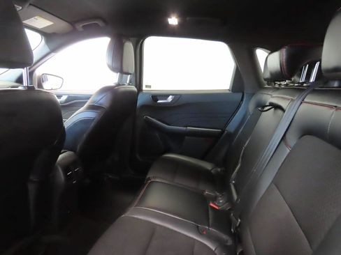 Used 2024 Ford Escape ST-Line w/ Tech Pack #1 FWD image 16