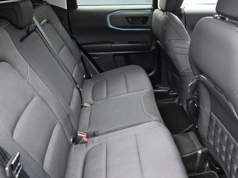 Used 2023 Ford Bronco Sport Badlands image 9