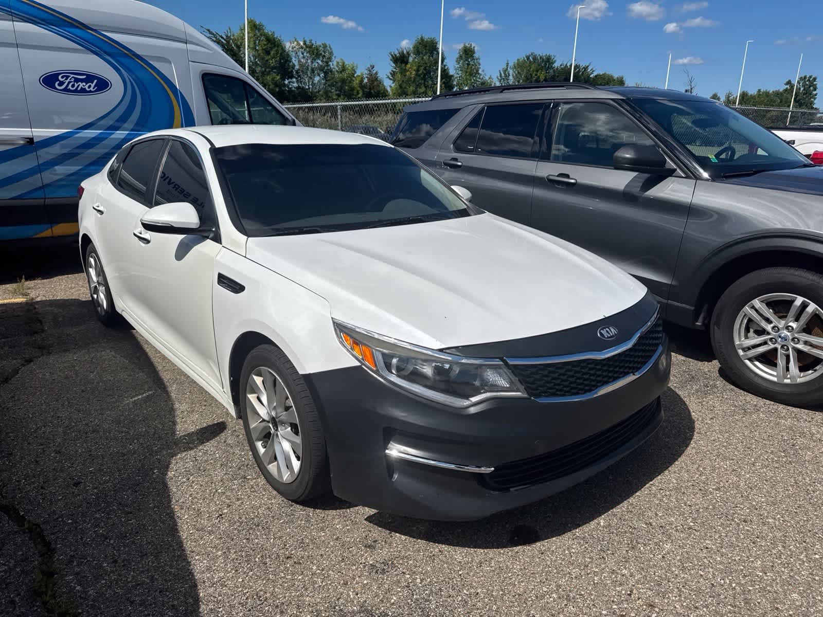 Used 2016 Kia Optima LX FWD image 6