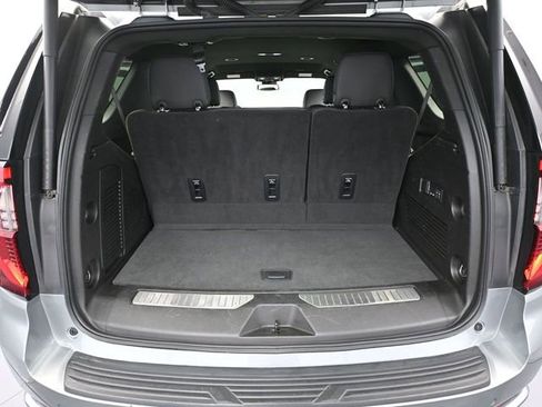 Used 2025 GMC Yukon Denali image 49