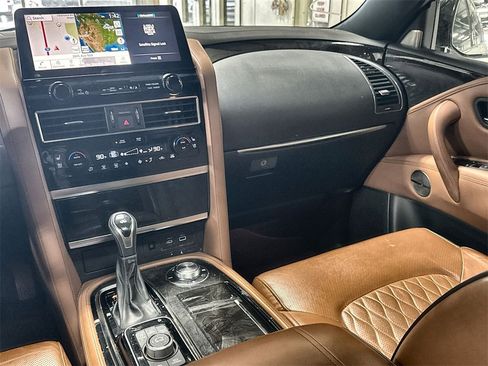 Used 2023 INFINITI QX80 Sensory w/ Cargo Package image 28