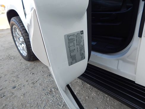 Used 2008 GMC Yukon SLE w/ Convenience Package image 29