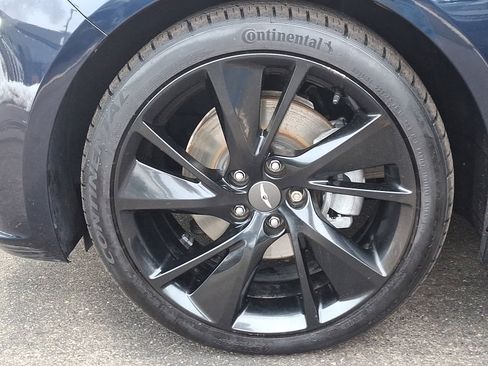 Certified 2023 Genesis G70 2.0T w/ Sport Prestige Package image 28