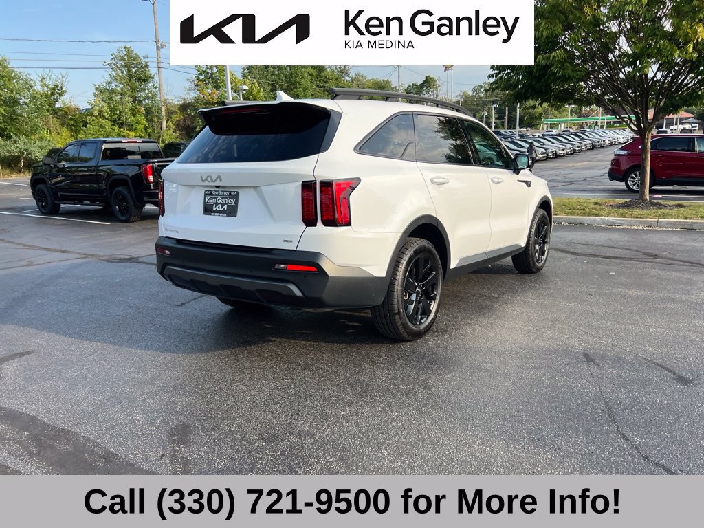 Certified 2023 Kia Sorento S w/ Panoramic Sunroof Package AWD/4WD image 9