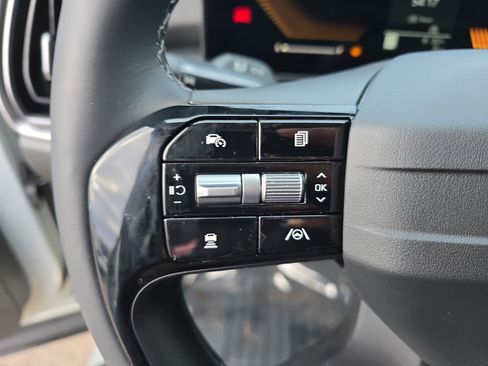 New 2026 Kia Sorento S image 19