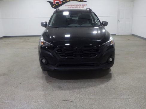 Used 2025 Subaru Crosstrek 2.0i Premium w/ Convenience Package #2 image 6