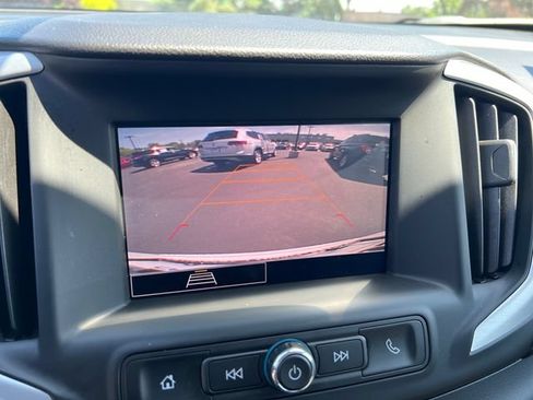 Certified 2023 GMC Terrain SLE w/ Driver Convenience Package FWD image 22