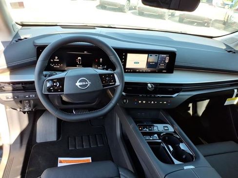 New 2026 Nissan Murano Platinum w/ Cargo Package AWD/4WD image 9