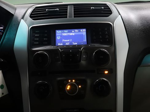 Used 2013 Ford Explorer 4WD image 18