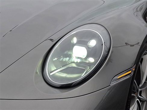 Used 2020 Porsche 911 Carrera 4S image 9