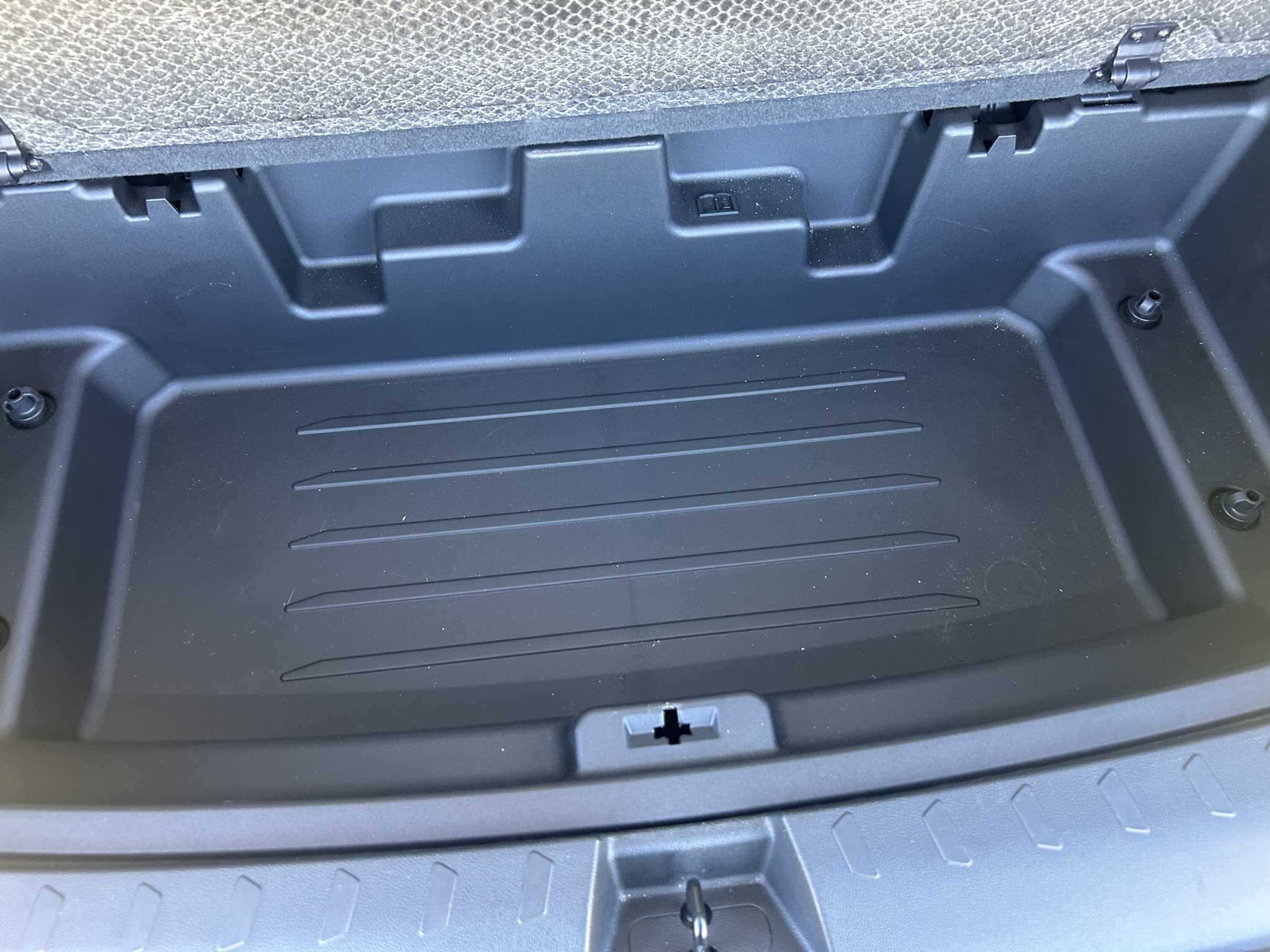 Used 2018 Chevrolet Traverse LT FWD image 26