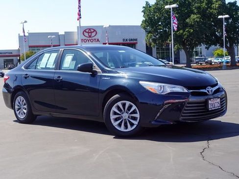 Used 2016 Toyota Camry LE FWD image 7