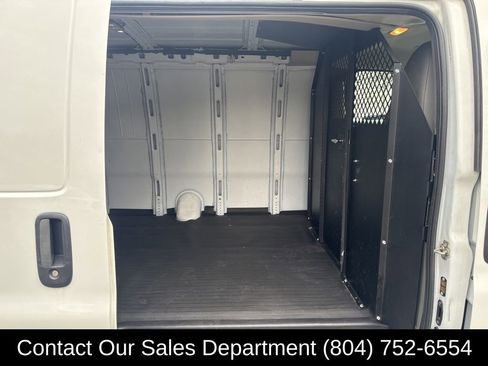 Used 2019 GMC Savana 3500 Extended w/ Driver Convenience Package image 11