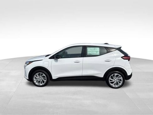 New 2027 Chevrolet Bolt LT w/ Comfort Package FWD image 8