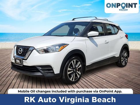 Used 2019 Nissan Kicks SV w/ Exterior Package FWD image 1