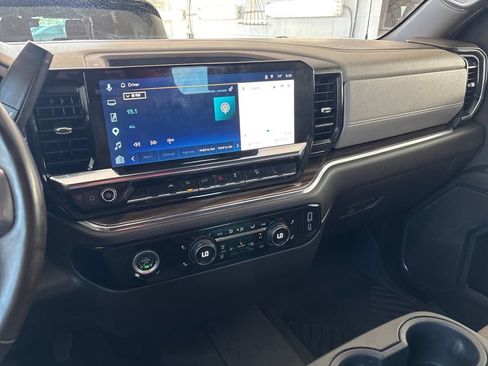 Used 2024 Chevrolet Silverado 1500 RST AWD/4WD image 25