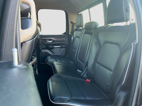 Used 2019 RAM 1500 Laramie AWD/4WD image 24