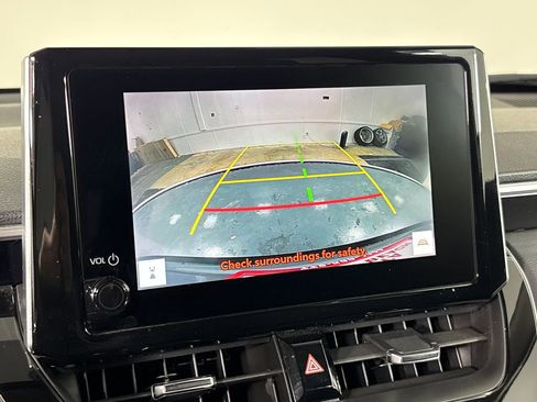 Certified 2023 Toyota Corolla Cross XLE w/ Convenience Package image 19