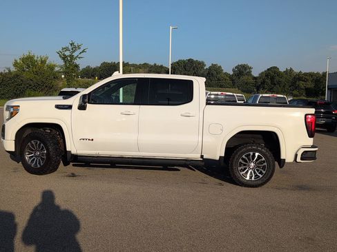 Used 2020 GMC Sierra 1500 AT4 w/ AT4 Premium Package AWD/4WD image 2
