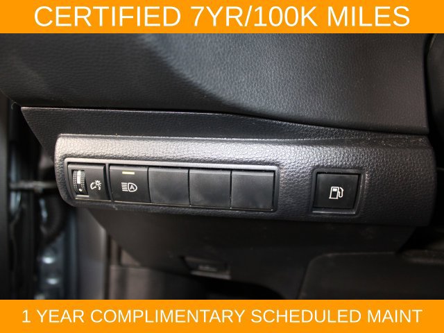 Used 2025 Toyota Corolla LE FWD image 19