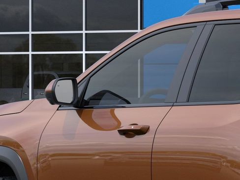 New 2027 Chevrolet Equinox ACTIV w/ Safety and Technology Package AWD/4WD image 14