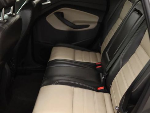 Used 2019 Ford Escape SEL AWD/4WD image 35
