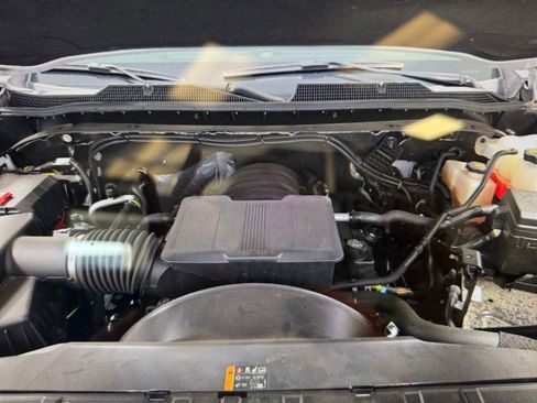 Used 2025 Chevrolet Silverado 2500 Custom w/ Z71 Off-Road Package image 6