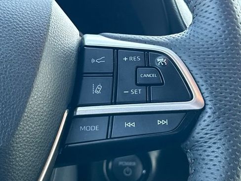 Used 2025 Toyota Sienna Platinum AWD/4WD image 48