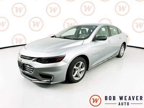 Used 2017 Chevrolet Malibu LS image 3