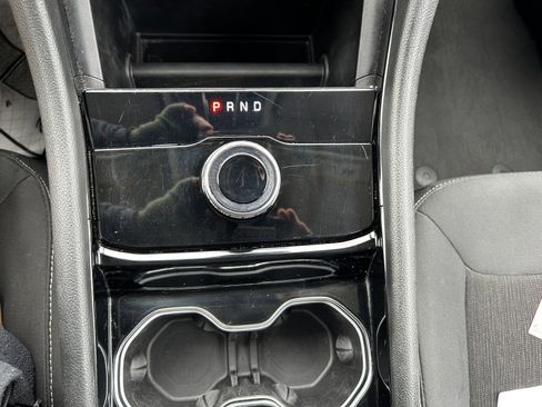 Used 2023 Jeep Grand Cherokee Laredo image 29