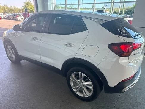 Used 2023 Buick Encore GX Preferred w/ Cold Weather Comfort Package FWD image 8