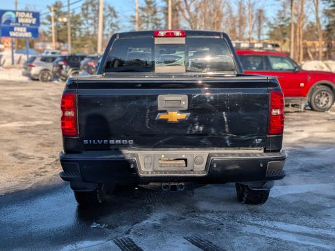 Used 2018 Chevrolet Silverado 1500 LT w/ All Star Edition image 10
