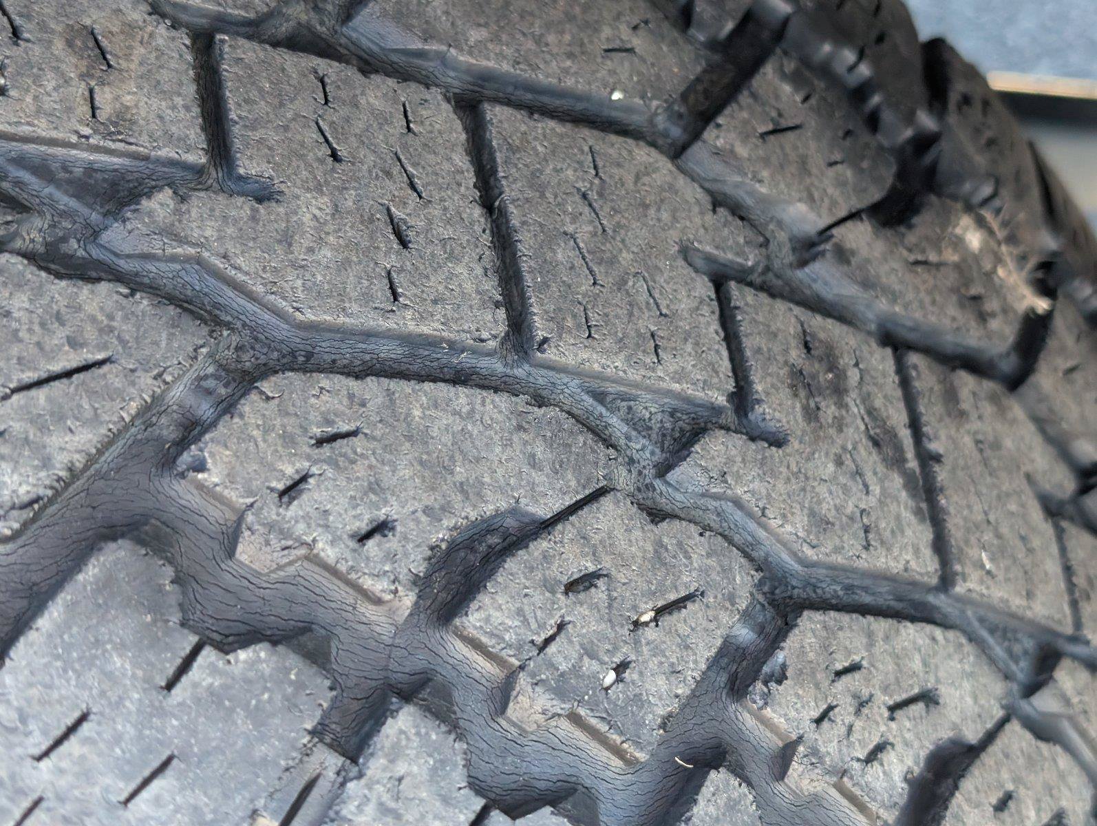 Used 2012 Jeep Wrangler Unlimited Sahara AWD/4WD image 10