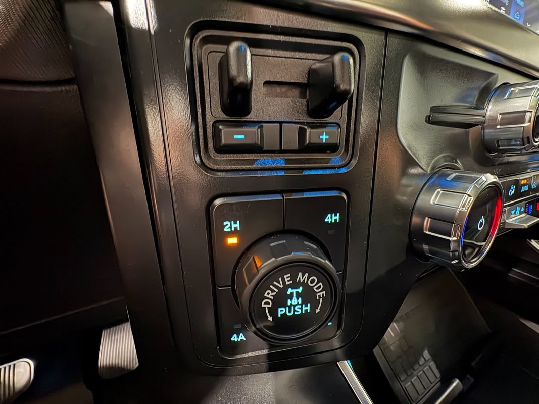 Used 2022 Ford F150 Raptor w/ Raptor 37 Performance Package AWD/4WD image 28