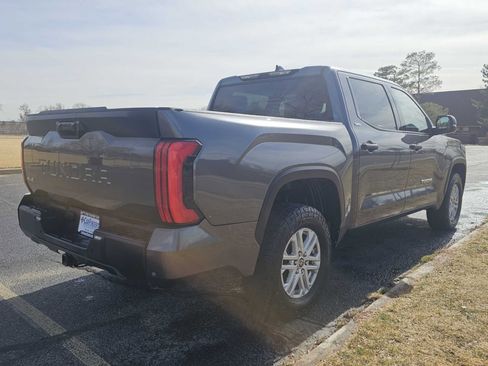 Used 2023 Toyota Tundra SR5 w/ SR5 Convenience Package image 5