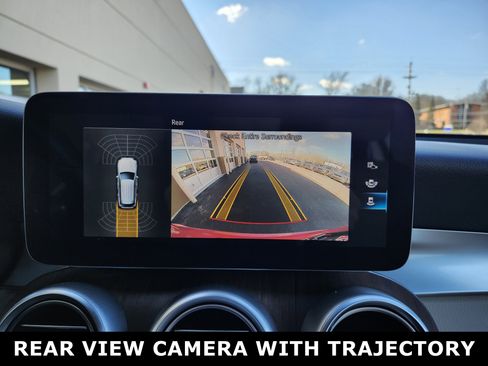 Used 2022 Mercedes-Benz GLC 300 4MATIC image 6