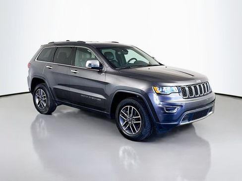 Used 2020 Jeep Grand Cherokee Limited AWD/4WD image 2