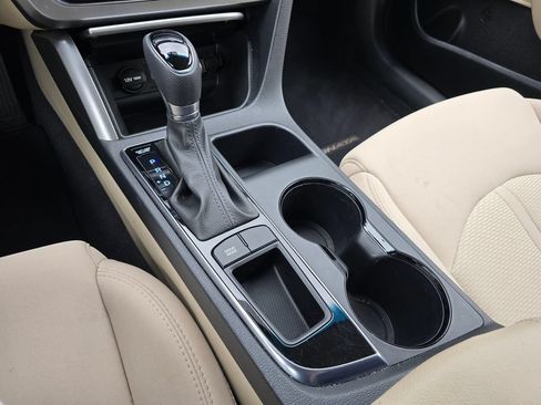 Used 2016 Hyundai Sonata SE FWD image 22