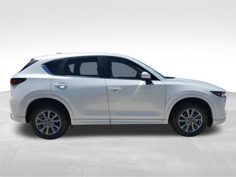 Used 2025 MAZDA CX-5 AWD 2.5 S w/ Preferred Package image 4