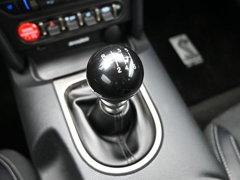 Used 2017 Ford Mustang Shelby GT350 RWD image 18