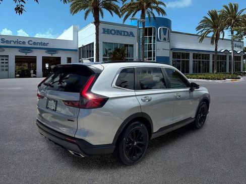 Used 2025 Honda CR-V Sport image 7
