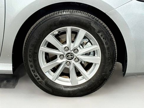 Used 2026 Toyota Camry LE FWD image 31