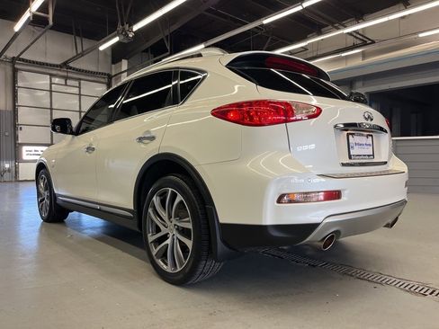 Used 2017 INFINITI QX50 AWD w/ Deluxe Touring Package image 5