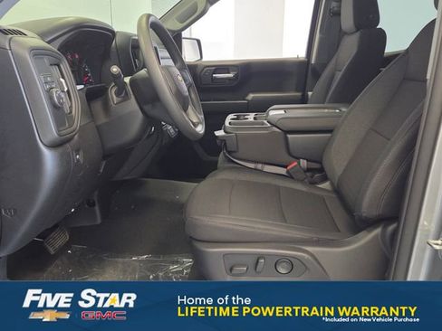 New 2026 Chevrolet Silverado 1500 Custom RWD image 15